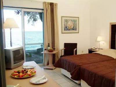 Calimera Miramare & (adults Only) 3* Moraḯtika